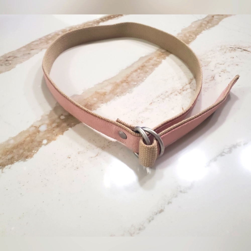 🍎3/$5 pink suede belt
